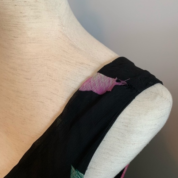 TOPSHOP Black Floral Pinafore Plunge Dress NWT - Picture 8 of 8